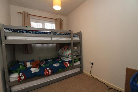 2 bedroom end of terrace house to rent, Mayer Gardens, Shenley Lodge, Milton Keynes, MK5 7EW