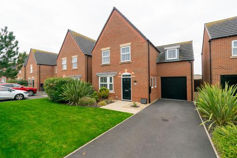 4 bedroom detached house for sale, Blowick Moss Lane, Southport PR8
