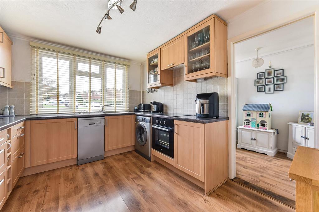 Fitted Kitchen