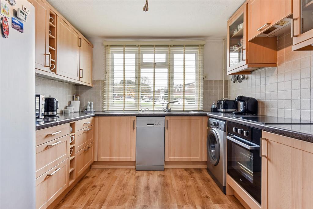 Fitted Kitchen
