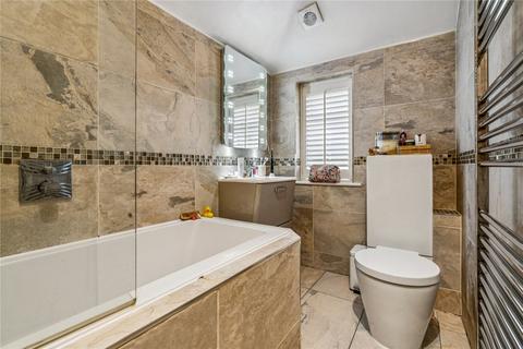3 bedroom semi-detached house to rent, Petersham Road, Richmond, TW10