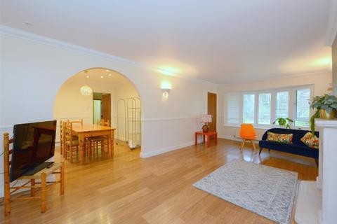 undefined, 27 Kenton Drive,Off Laundry Lane, Shrewsbury, SY2 6TH