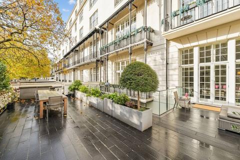 4 bedroom maisonette for sale, Connaught Place, Connaught Village, W2