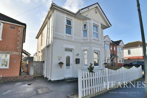 Kingswell Road, Bournemouth, BH10