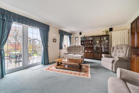 undefined, Kintbury,  Berkshire,  RG17