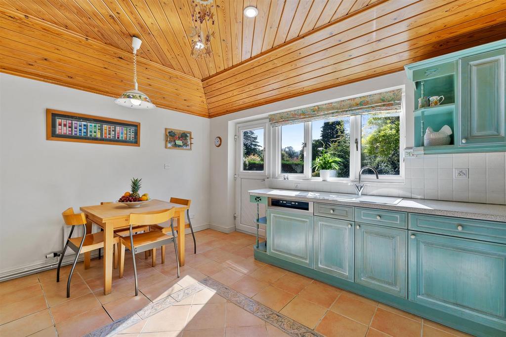 Breakfast Kitchen