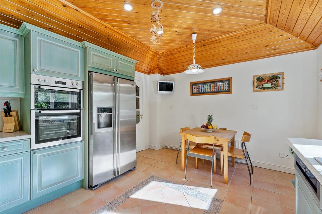 Breakfast Kitchen