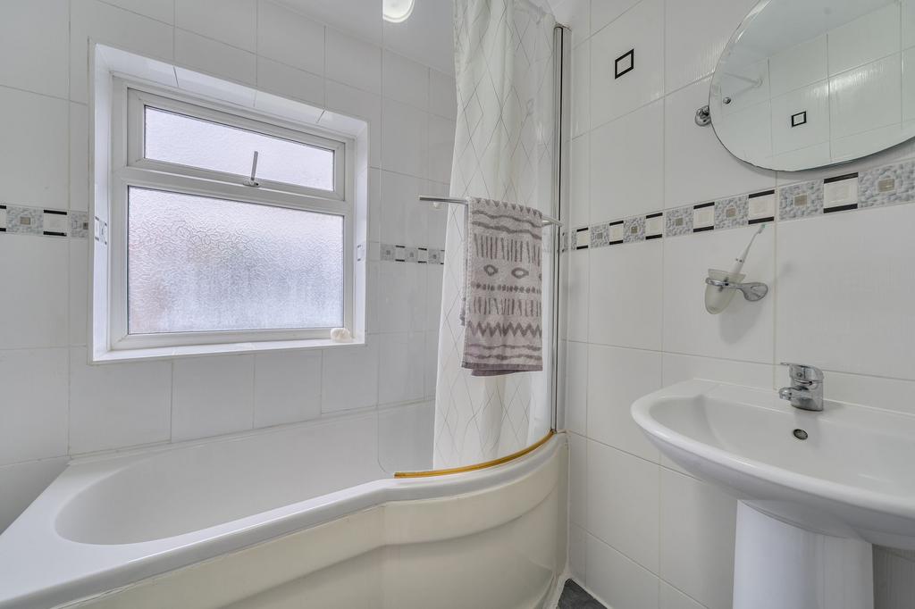 Family bathroom