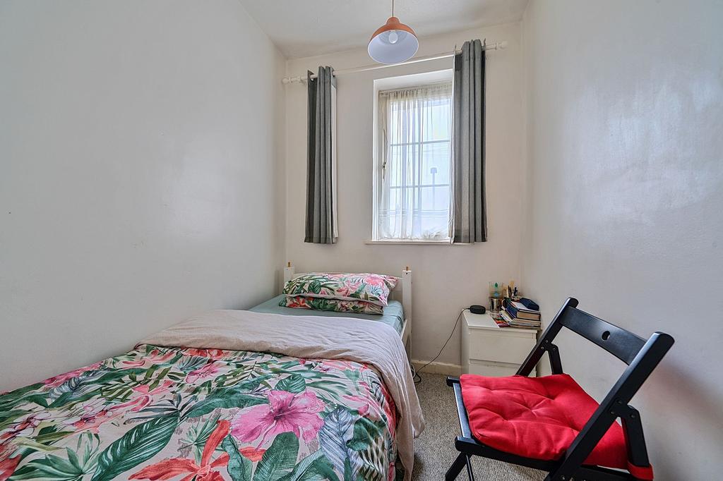 Single bedroom