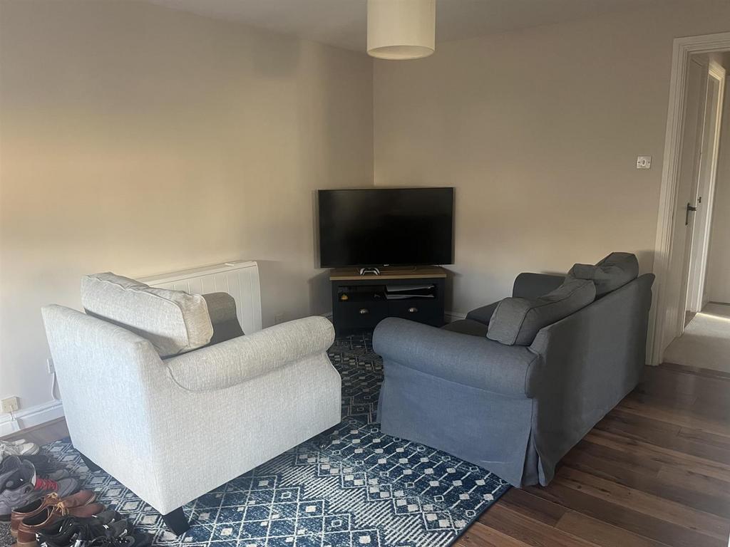 Lounge25.jpg