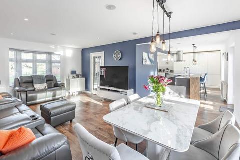 undefined, Mallace Avenue, Armadale EH48