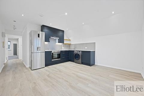3 bedroom apartment to rent, Whippendell Road, Watford WD18