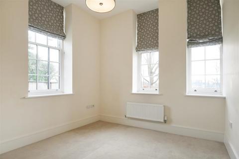 undefined, Longley Road, Chichester