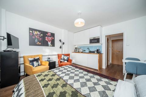 undefined, Woburn Place, London WC1H