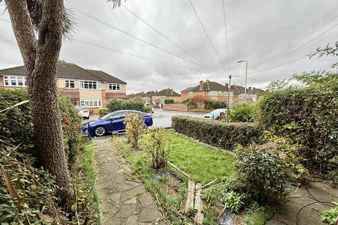 3 Glenton Close, Romford, RM1 4AN