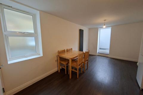 undefined, Lilac Mews, London, N22