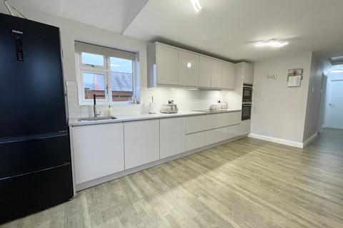 2 bedroom bungalow for sale, Grange Avenue, Thornton FY5