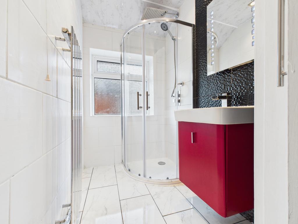 Cam03729 g0 pr0172 still001