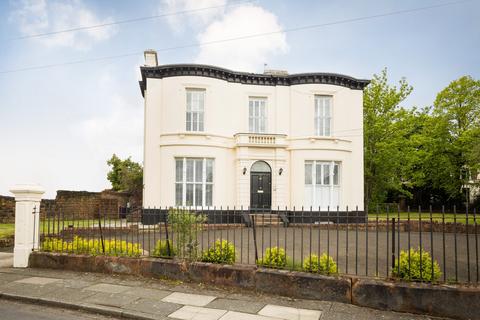 undefined, Wavertree 1 bed with yard and parking