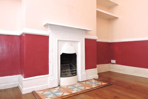 1 bedroom ground floor maisonette for sale, Scholars Road, Chingford, E4