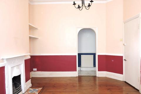 1 bedroom ground floor maisonette for sale, Scholars Road, Chingford, E4