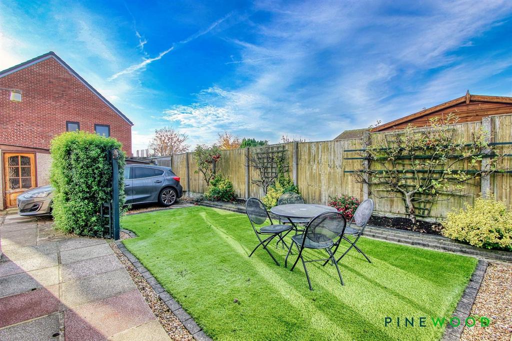Rear garden