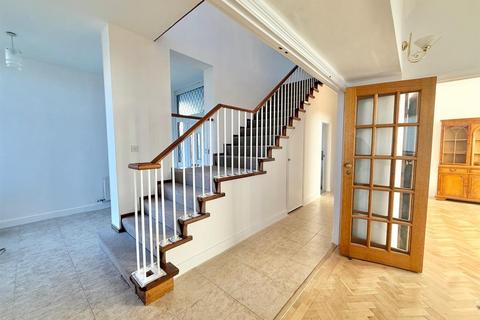 4 bedroom detached house to rent, Fallowfield, Stanmore HA7