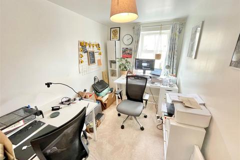 undefined, Kingfisher Court, Calne