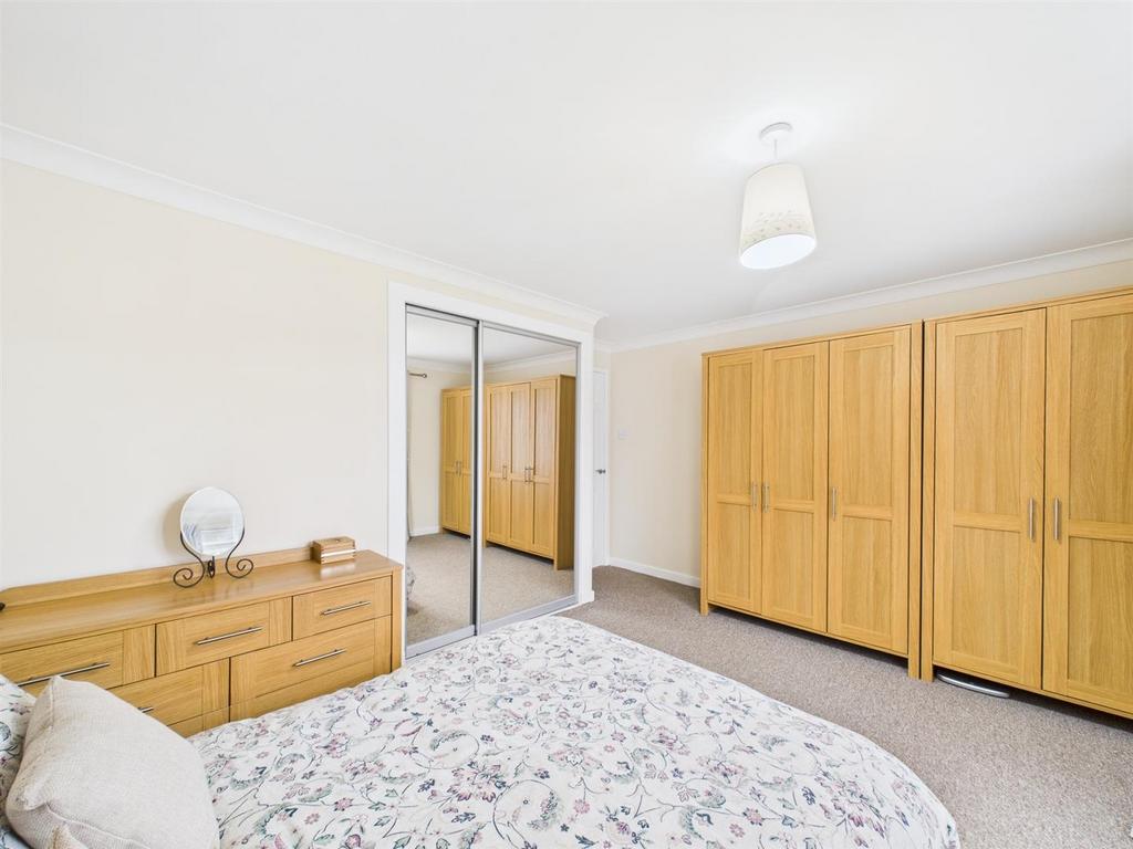 CAM01486 G0-PR0907-STILL006.jpg