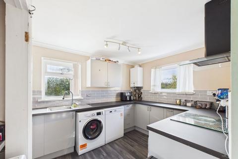 2 bedroom flat for sale, Ocean View Crescent, Brixham