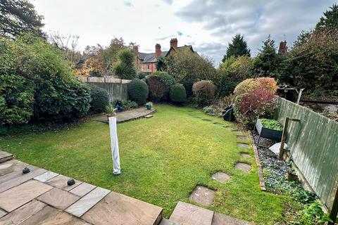 2 bedroom semi-detached bungalow for sale, Underhill Road, Hereford
