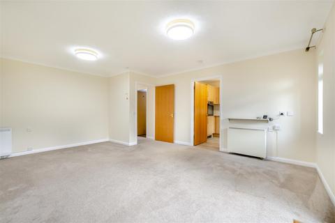 2 bedroom bungalow for sale, Bramley Court, Marden