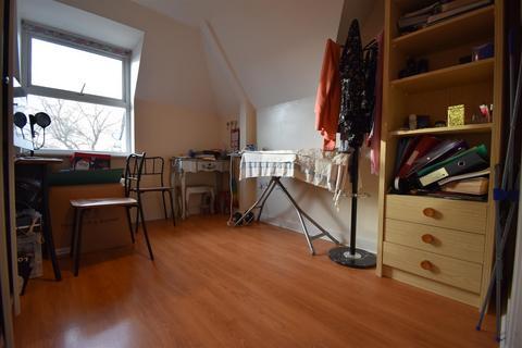 undefined, 9 Westerley Court, Ruislip HA4