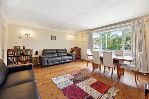 2 bedroom flat to rent, Darlaston Road, Wimbledon