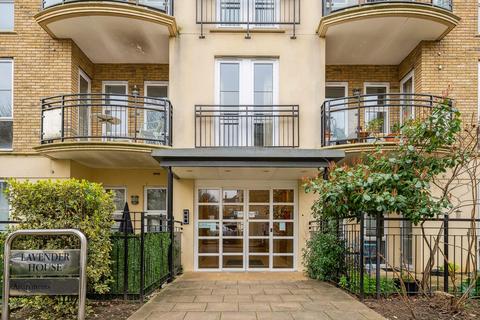 undefined, Melliss Avenue, Richmond, TW9