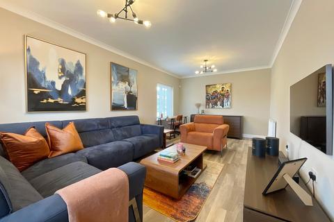 4 bedroom detached house for sale, Mckelvey Way, Audlem, CW3