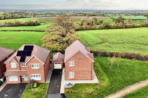 4 bedroom detached house for sale, Mckelvey Way, Audlem, CW3