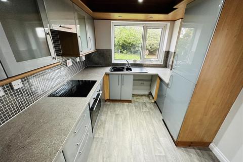 3 bedroom link detached house for sale, Cross Hills Lane, Selby