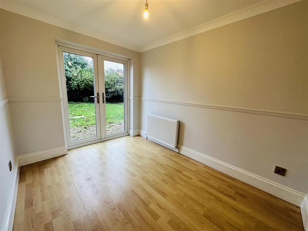 Dining Room.jpg