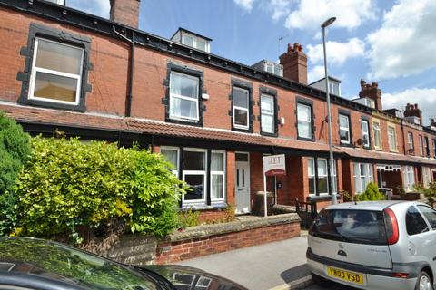 undefined, Roman Place, Leeds LS8