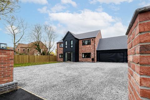 4 bedroom detached house for sale, Kirkgate, Tydd St. Giles, Wisbech, Cambridgeshire, PE13