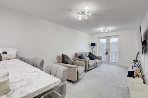 undefined, Halle Mews, Benfleet, SS7