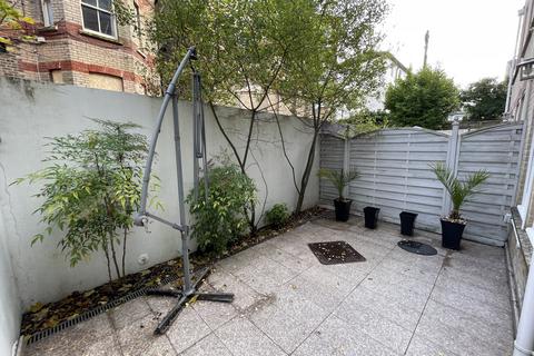 undefined, West Hill Road, Bournemouth BH2