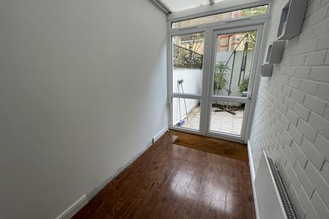 undefined, West Hill Road, Bournemouth BH2