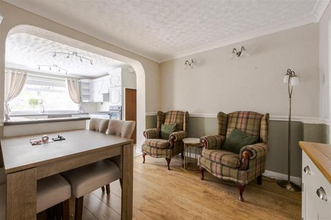 3 bedroom semi-detached house for sale, Sherburn Crescent, Scunthorpe