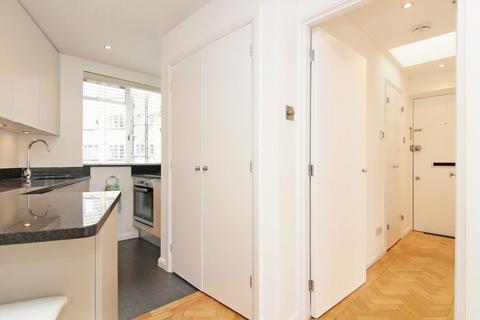 1 bedroom flat to rent, Kensington Church Street, London W8