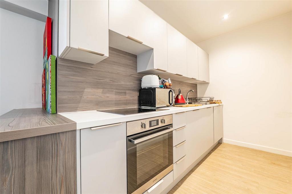 Lounge/Dining/Kitchen