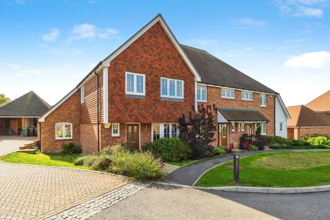 3 bedroom end of terrace house for sale, BIDDENDEN
