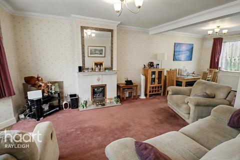 undefined, Broomfield Avenue, Leigh-on-Sea