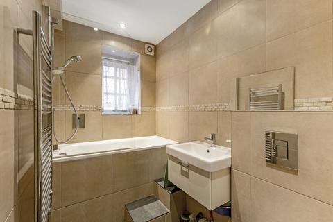 Studio for sale, Cureton Street, London, SW1P